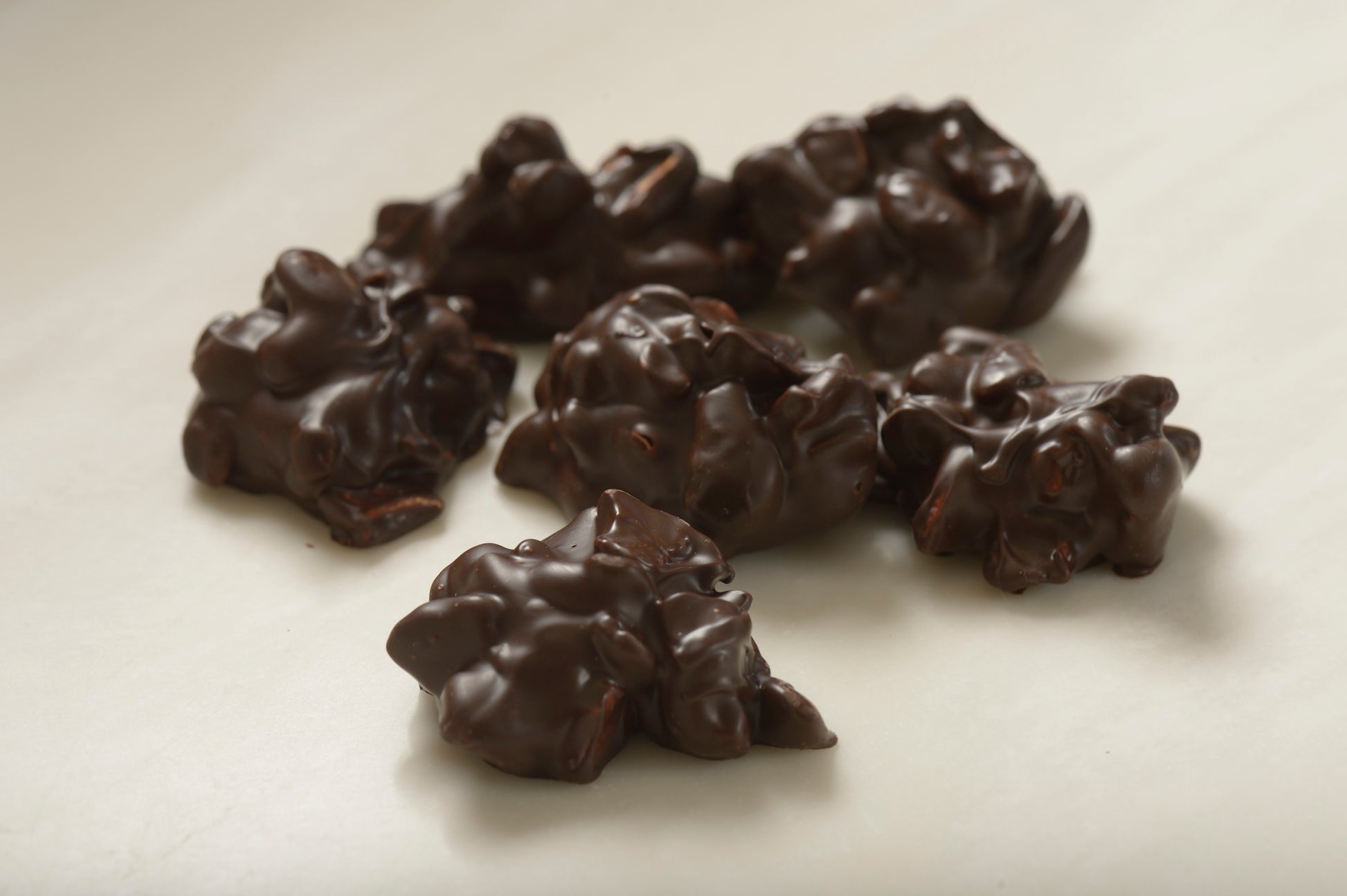 Gourmet Dark Chocolate Cashew Clusters | Mueller Chocolate Co.