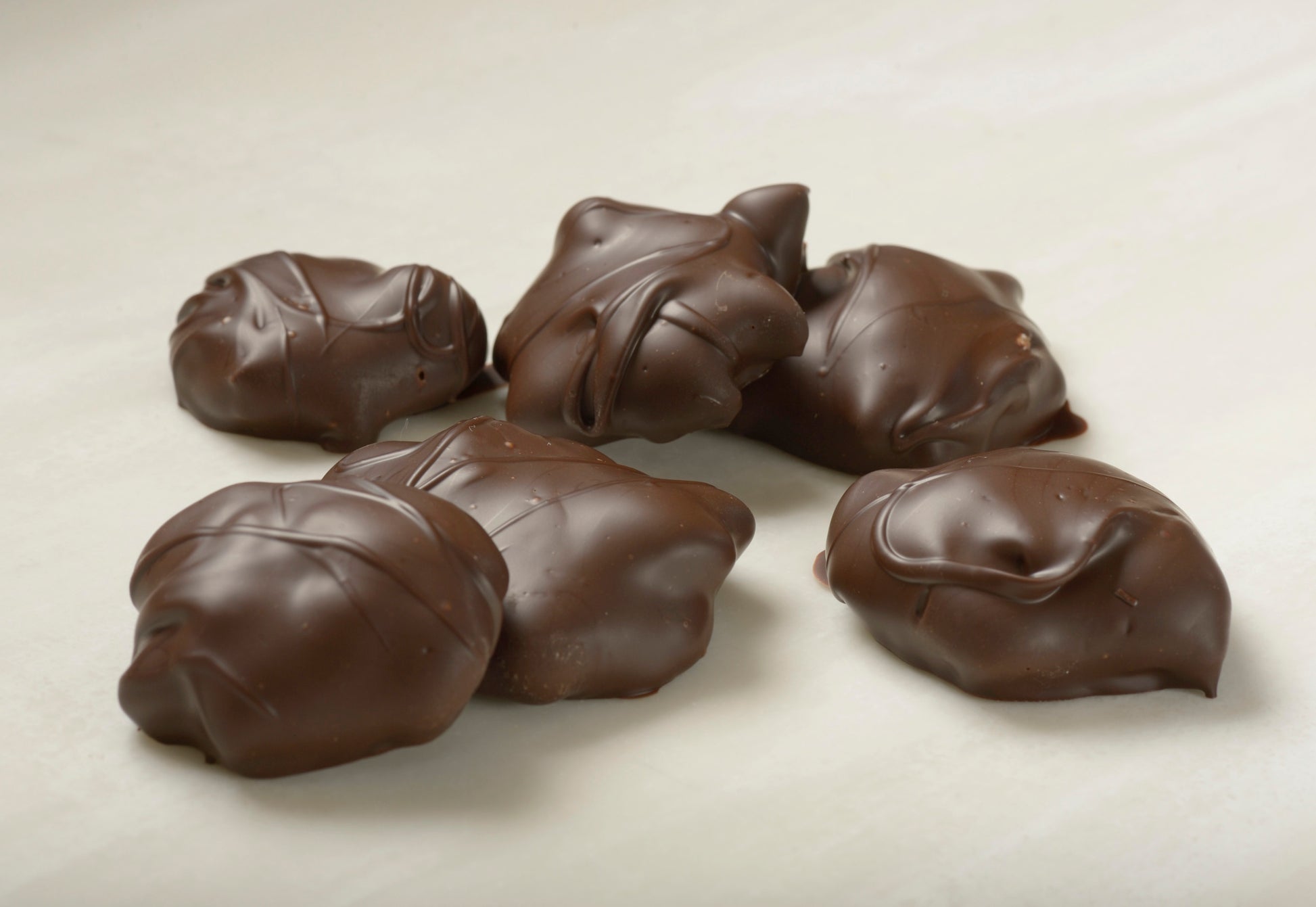 Dark Chocolate Cashew Turtles | Mueller Chocolate Co